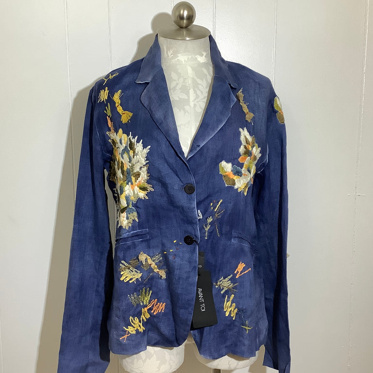 Avant Toi Embroidered Blazer