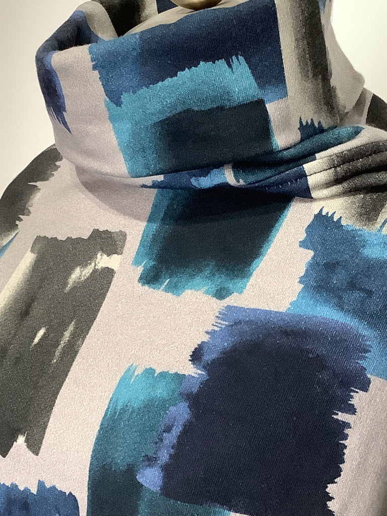 M Square Fleece Tunic