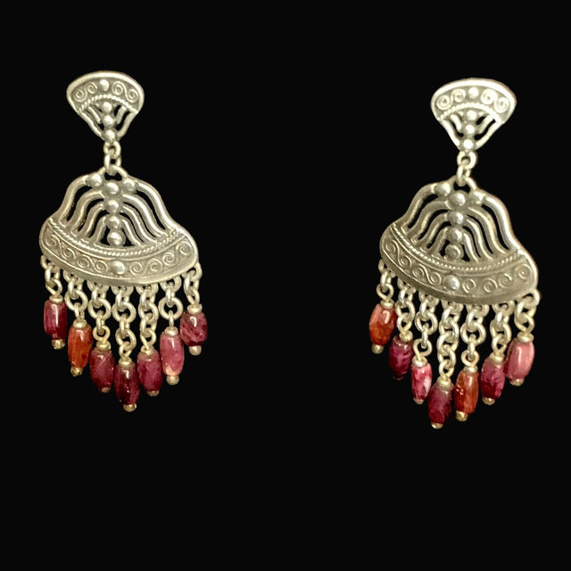 Dangle Earrings with Spiny Oyster Beads
