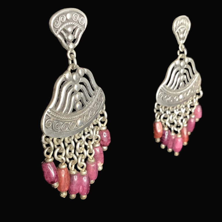 Dangle Earrings with Spiny Oyster Beads