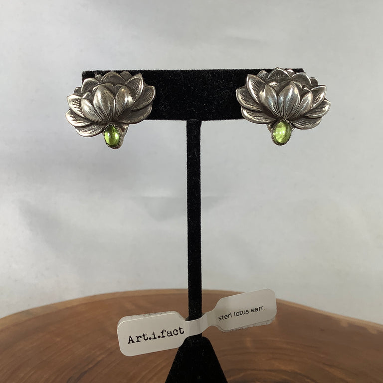 Sterling Silver Lotus Necklace