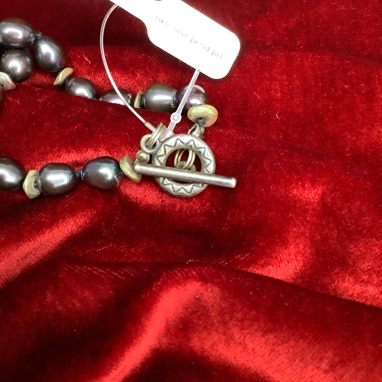 Pearl and Pendant Necklace