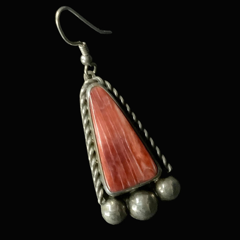 Spiny Oyster Earrings